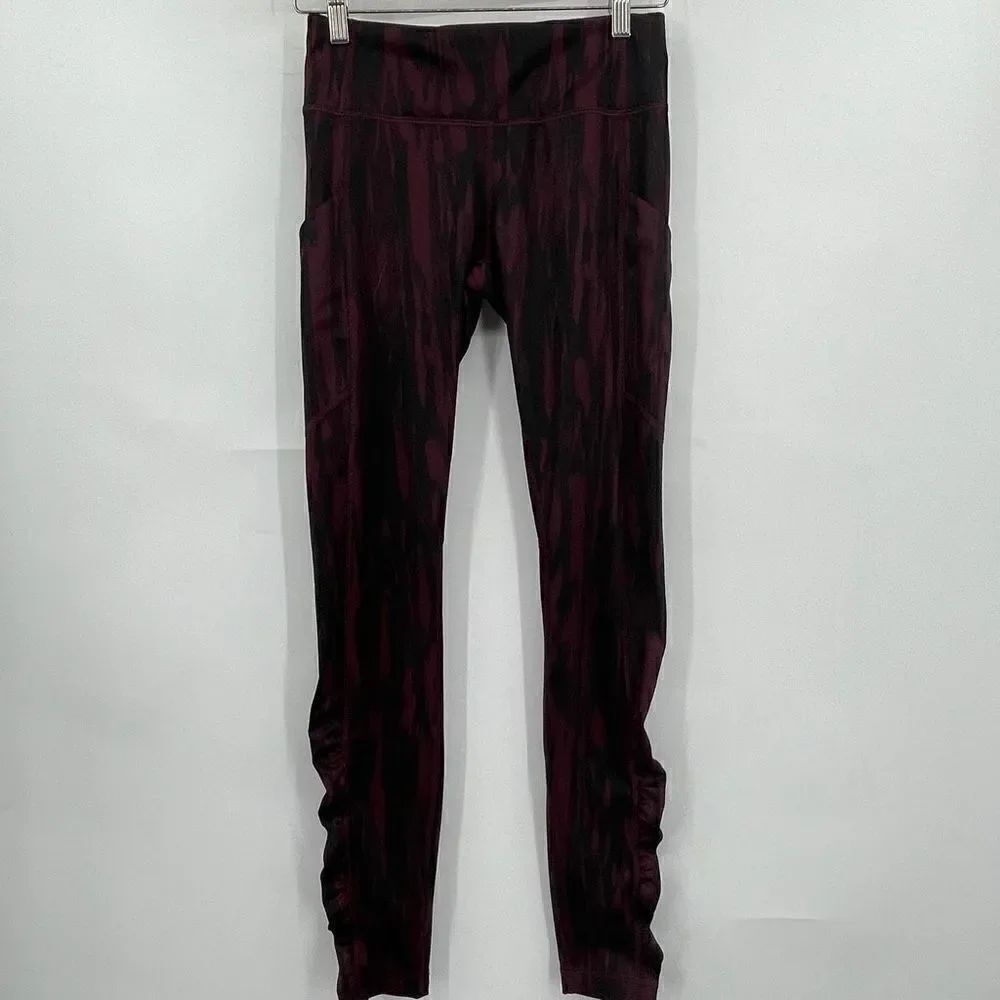 Lululemon Burgundy Black Speed Tight IV Bordeau Luxtreme Leggings Size 4